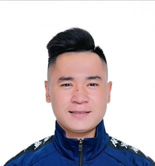 https://img.yzjtly.cn/img/football/player/190b1c5f7ec4794caff8cdfdb2fff962.jpg